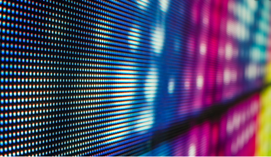选购显示屏模组指南：LCD、OLED、QLED、miniLED、microLED有什么不同?在此讲解一次搞懂